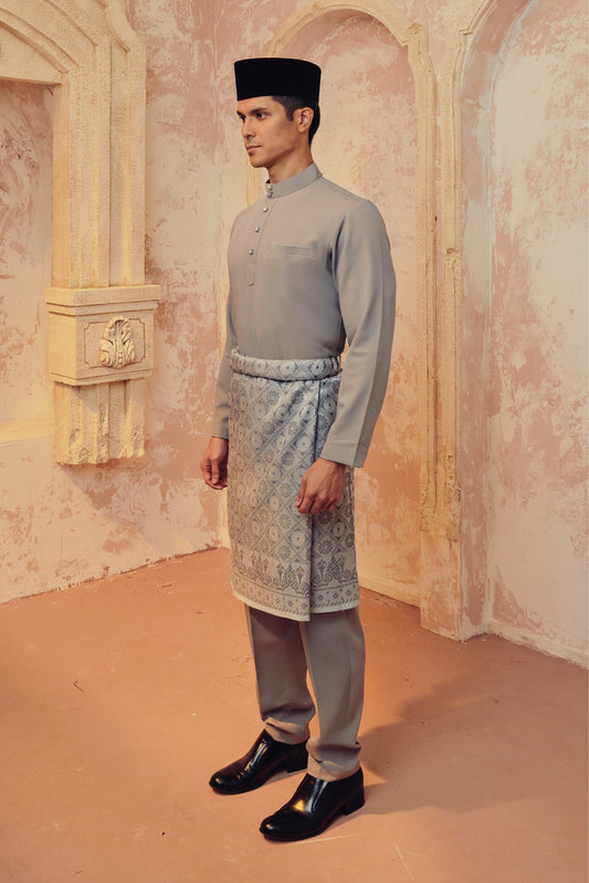 EUSOF IN DUSTY GREY